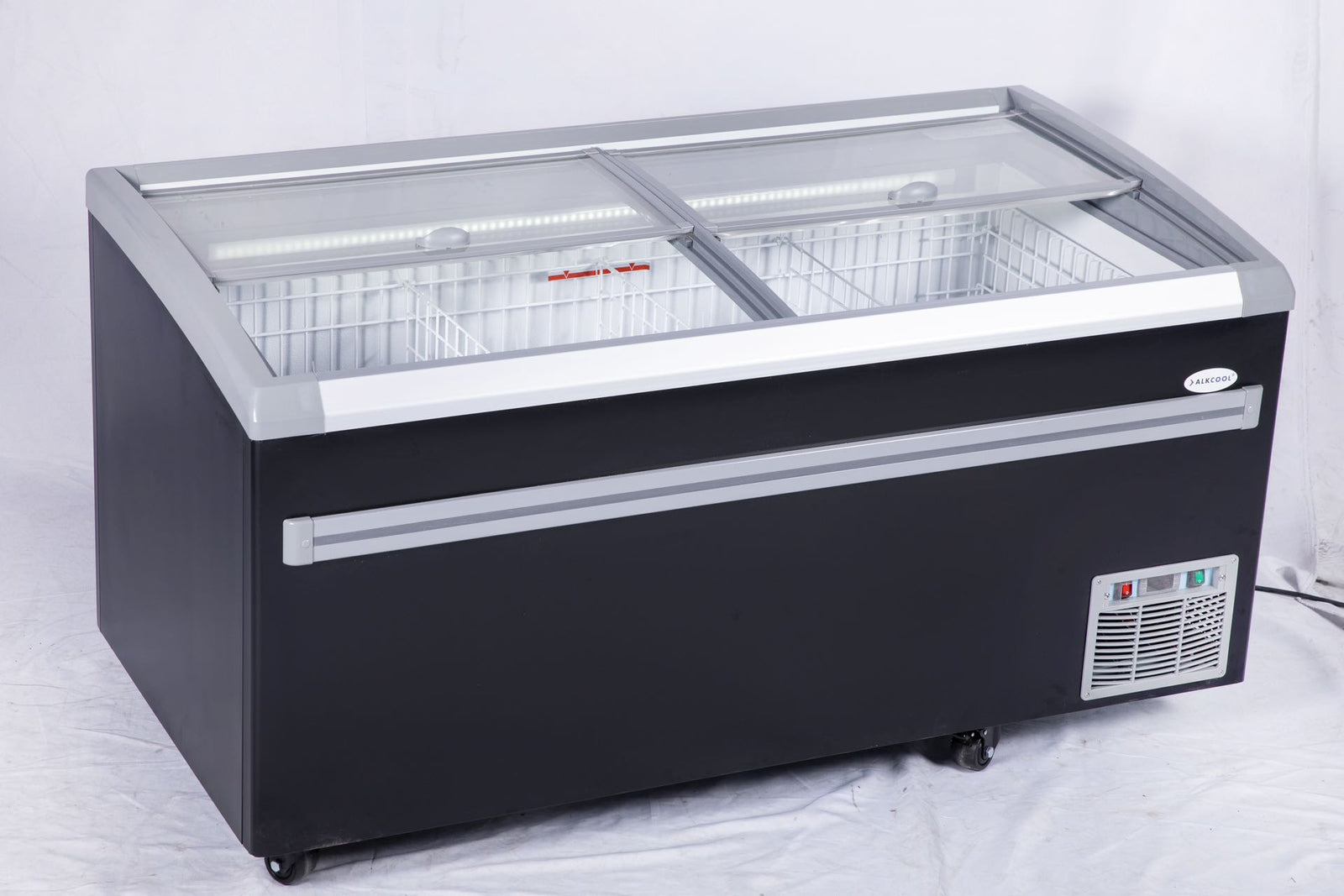 Frozen Merchandising Glass Top Display Island Freezer