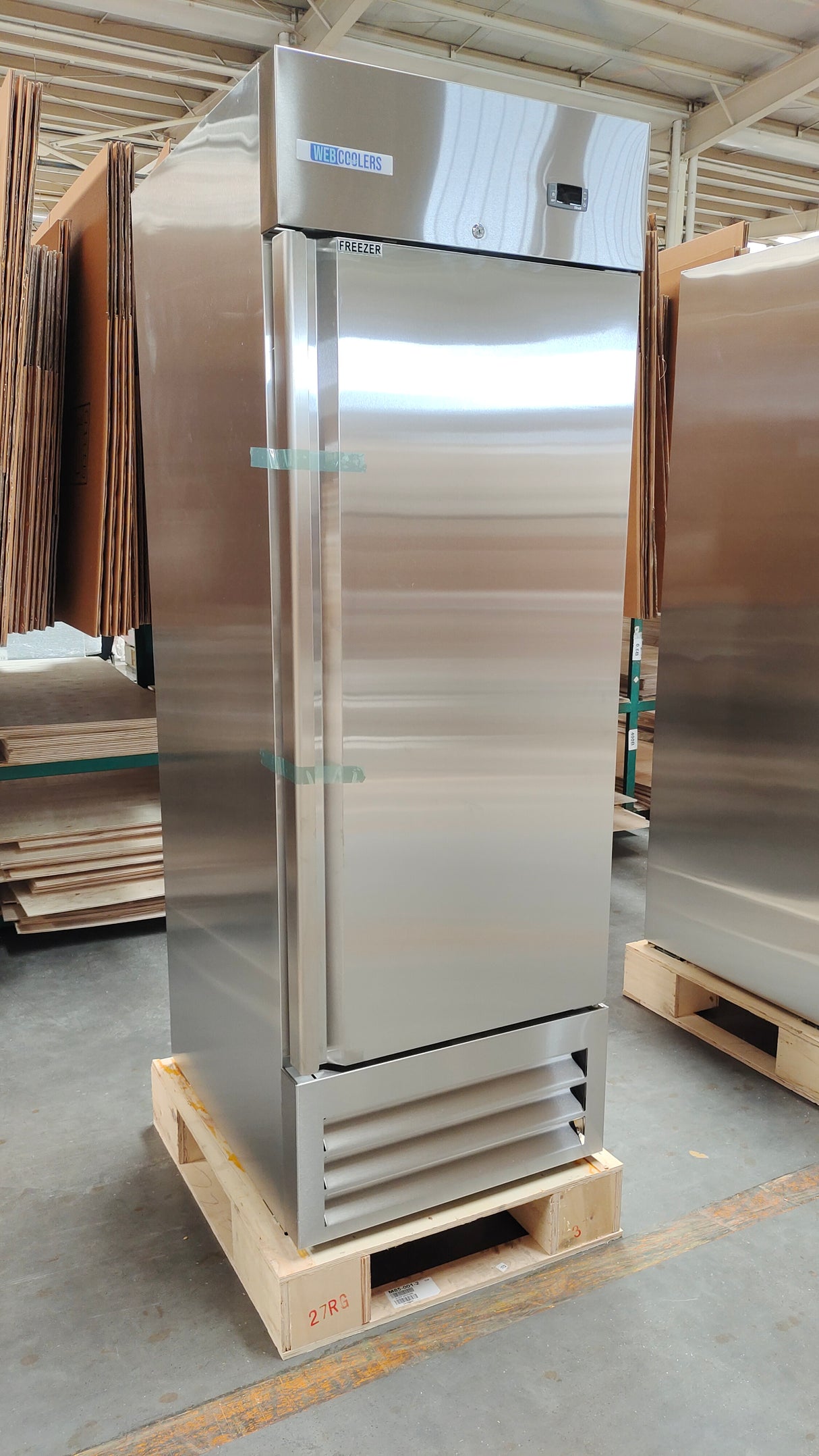 RI-29F 29" Stainless Steel Solid Door Reach-In Freezer