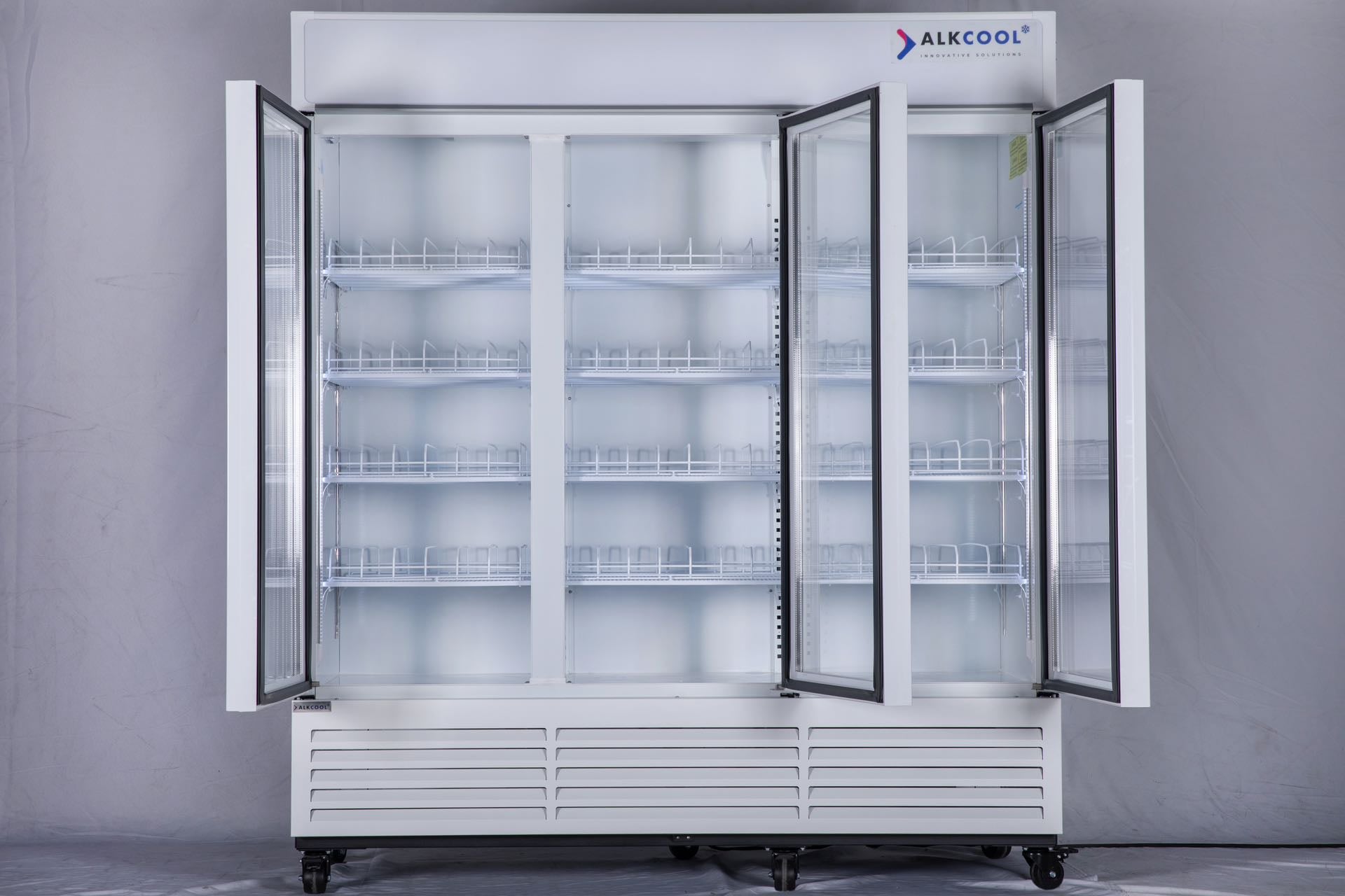 3 door store glass commercial refrigerator